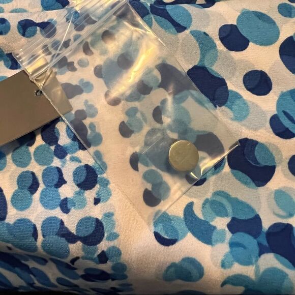 NWT! The limited patterned blouse - Picture 7 of 13